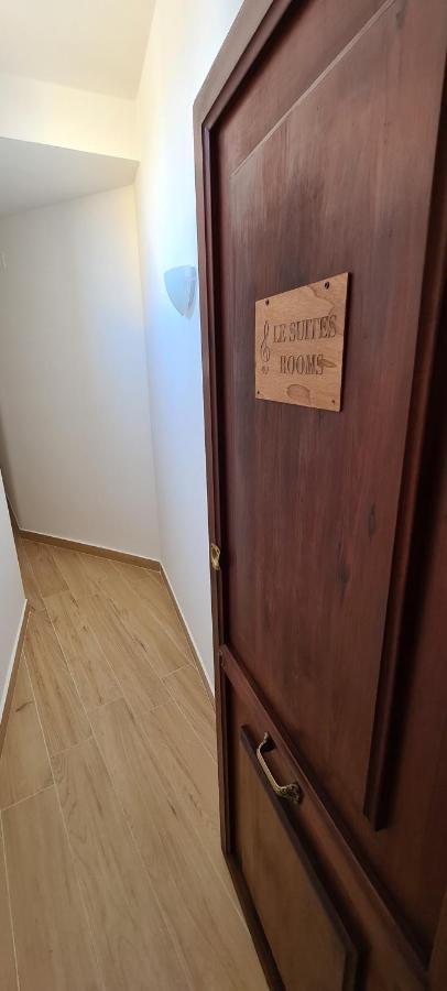 Sinfonia Suites Katanya Dış mekan fotoğraf